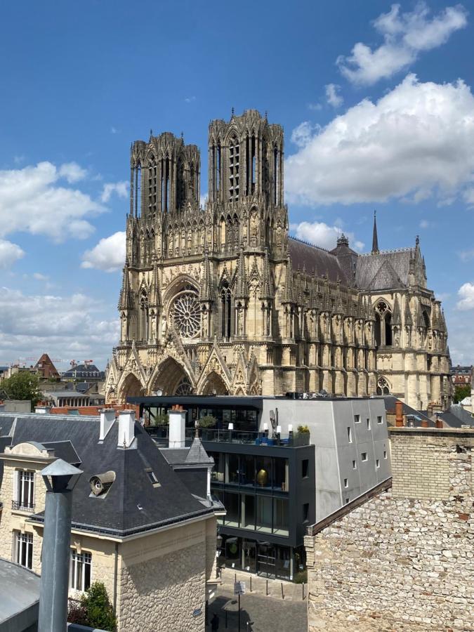 Duplex Hammam Au Pied De La Cathedrale Avec Vue Apartment Reims Luaran gambar